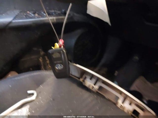 2018 TOYOTA PRIUS TWO 11