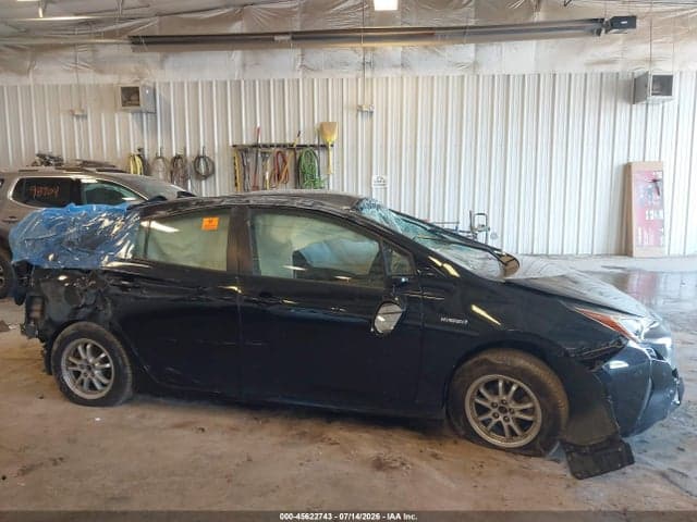 2018 TOYOTA PRIUS TWO 13