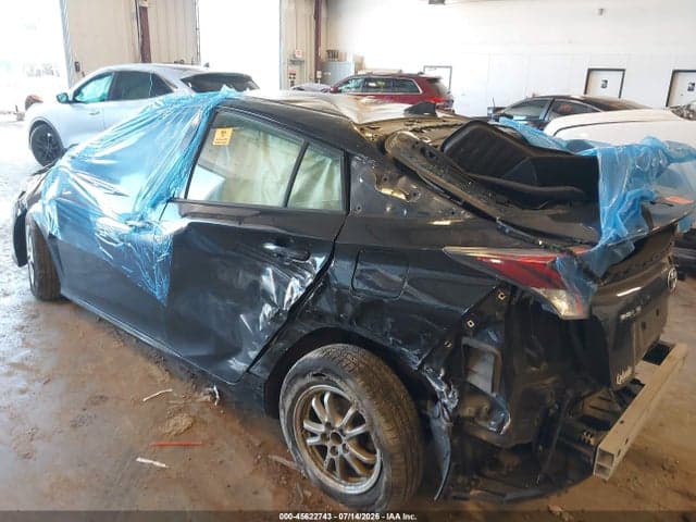 2018 TOYOTA PRIUS TWO 3