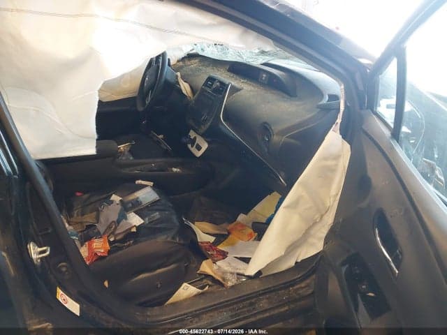 2018 TOYOTA PRIUS TWO 5