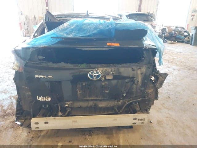 2018 TOYOTA PRIUS TWO 6