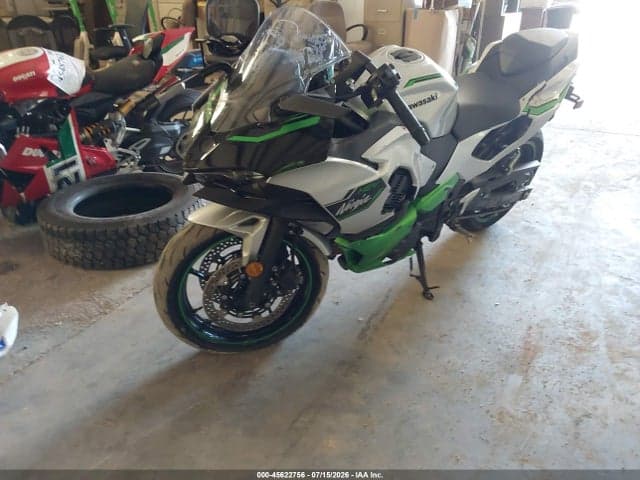 2024 KAWASAKI CX500 2