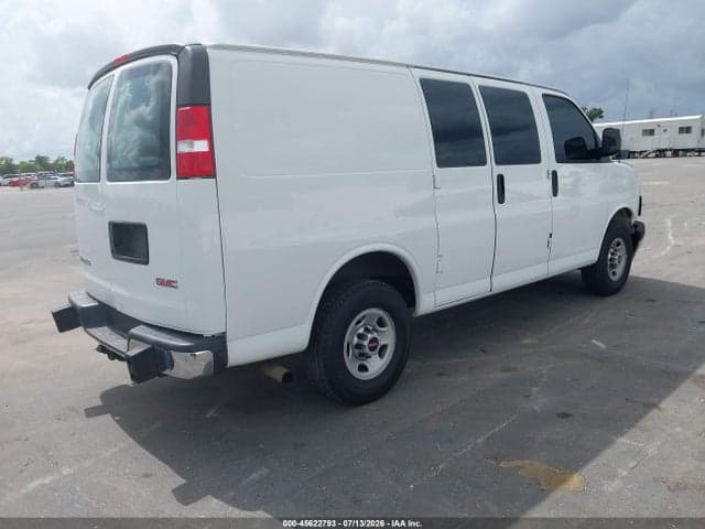 2017 GMC SAVANA 2500 WORK VAN 4