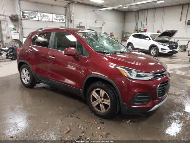 2017 CHEVROLET TRAX LT - 1