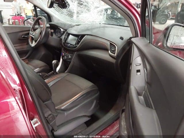 2017 CHEVROLET TRAX LT 5