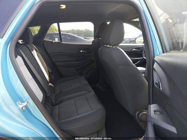 2025 CHEVROLET TRAX FWD 1RS 8