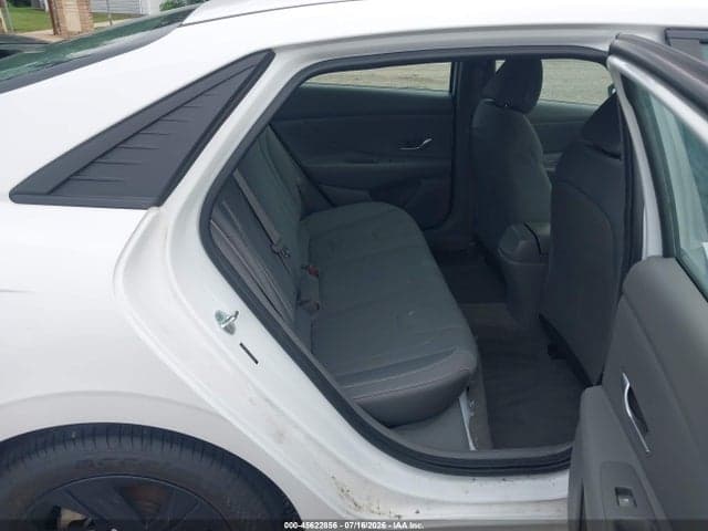 2023 HYUNDAI ELANTRA SEL 8