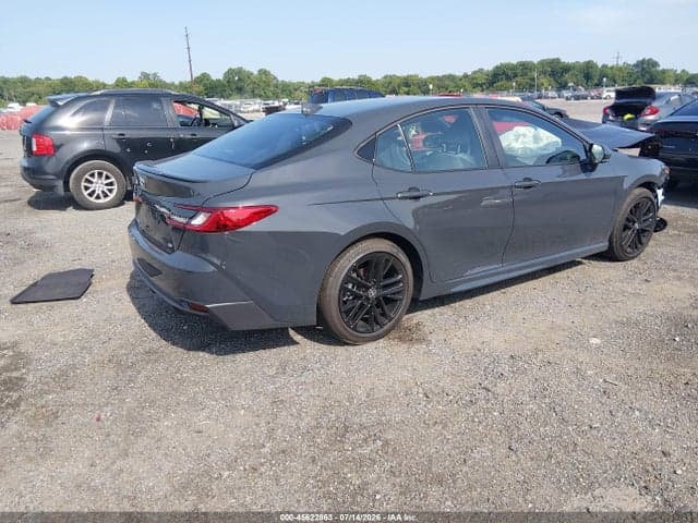 2026 TOYOTA CAMRY SE 4