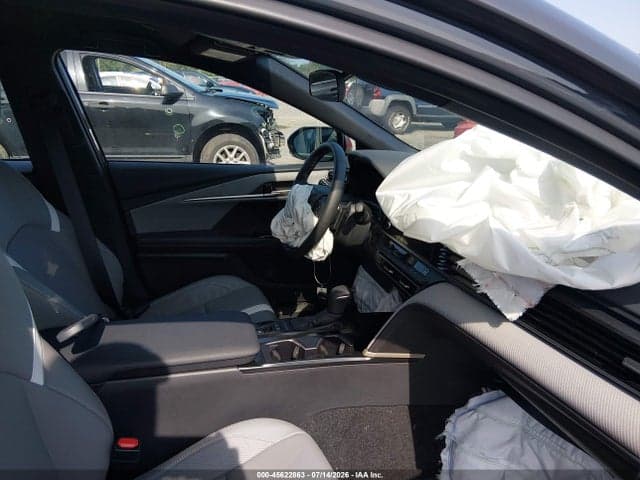2026 TOYOTA CAMRY SE 5