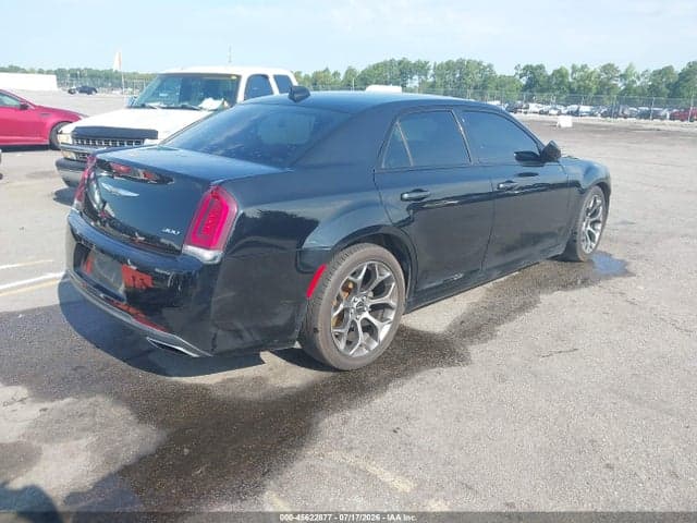 2018 CHRYSLER 300 TOURING 4