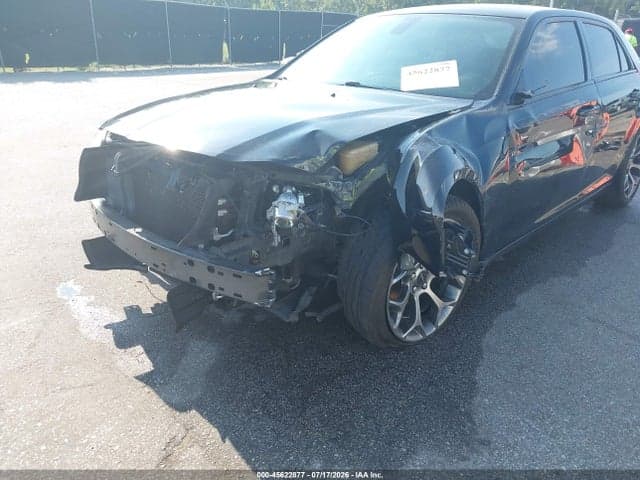 2018 CHRYSLER 300 TOURING 6