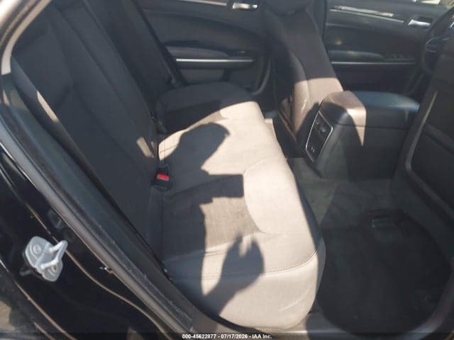 2018 CHRYSLER 300 TOURING 8