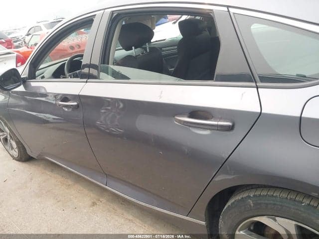 2018 HONDA ACCORD EX 14