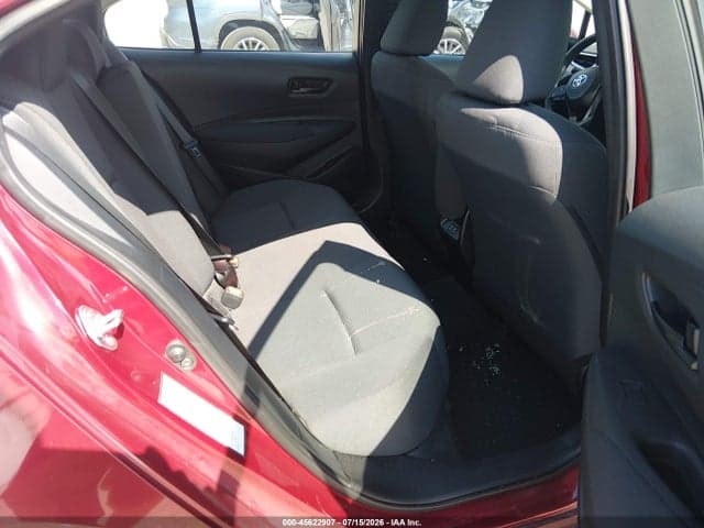 2024 TOYOTA COROLLA LE 8