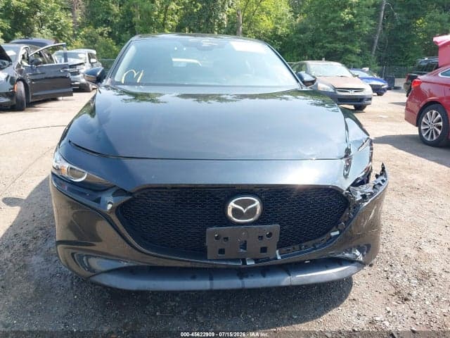 2022 MAZDA MAZDA3 2.5 S 12