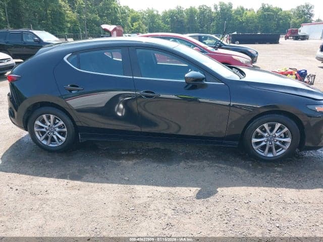 2022 MAZDA MAZDA3 2.5 S 13
