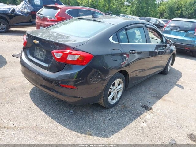 2017 CHEVROLET CRUZE LT AUTO 4