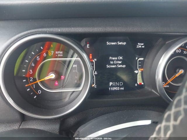 2018 JEEP WRANGLER UNLIMITED SAHARA 4X4 15