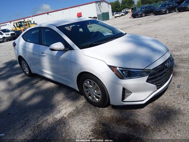 2020 HYUNDAI ELANTRA SE 1