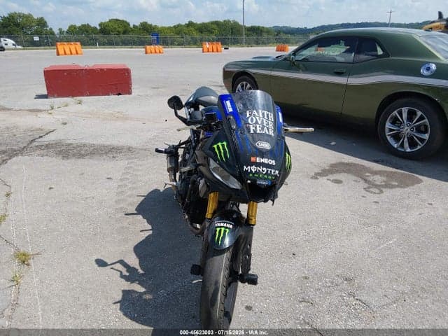 2020 YAMAHA YZFR3 A 5