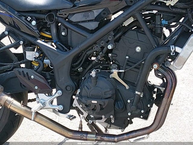 2020 YAMAHA YZFR3 A 8