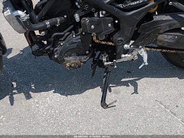 2020 YAMAHA YZFR3 A 9