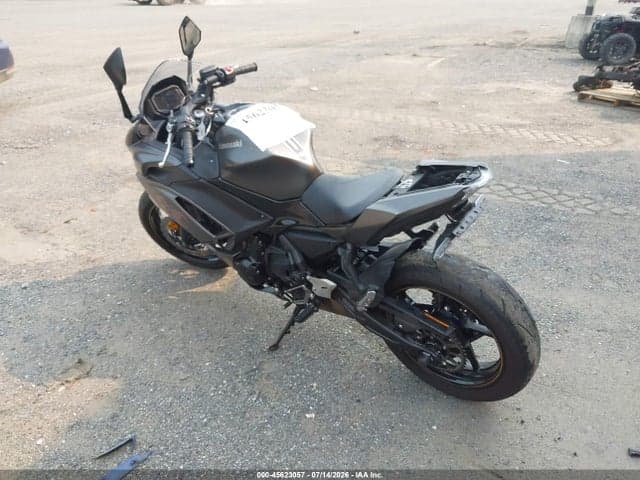2023 KAWASAKI EX650 R 3