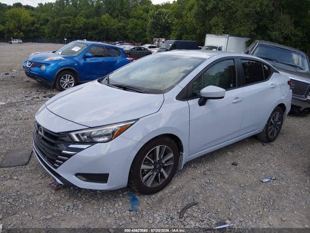 2025 NISSAN VERSA 1.6 SV 2