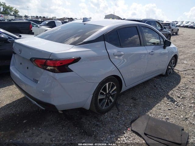 2025 NISSAN VERSA 1.6 SV 4
