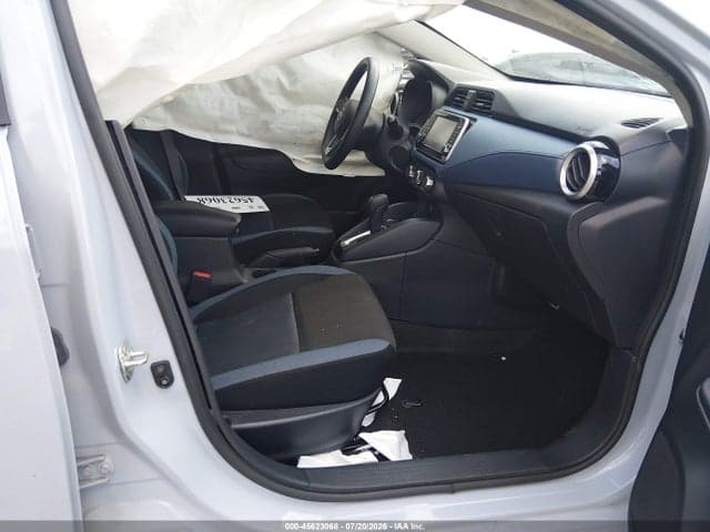 2025 NISSAN VERSA 1.6 SV 5