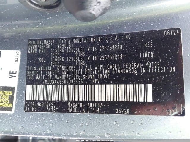 2024 TOYOTA COROLLA CROSS XLE 9