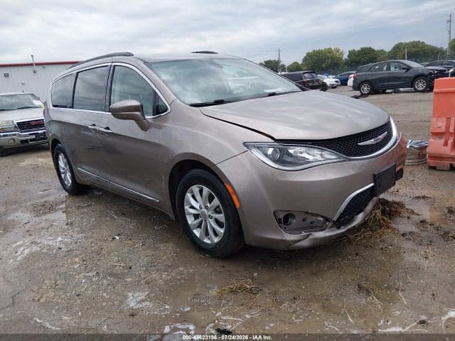 2017 CHRYSLER PACIFICA TOURING-L 1
