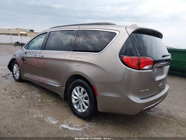2017 CHRYSLER PACIFICA TOURING-L 3