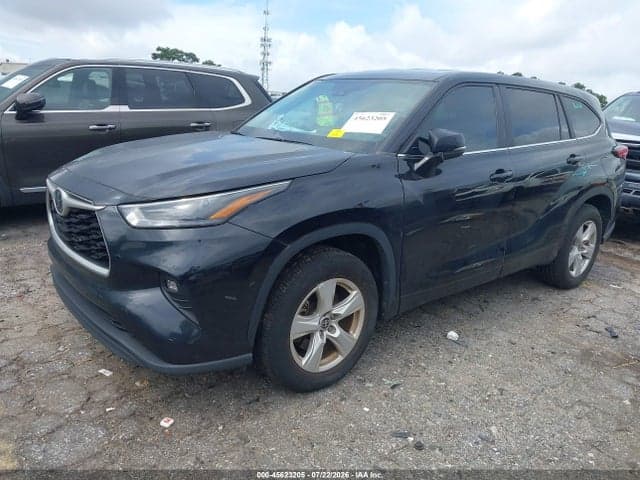 2023 TOYOTA HIGHLANDER LE FWD LE 2
