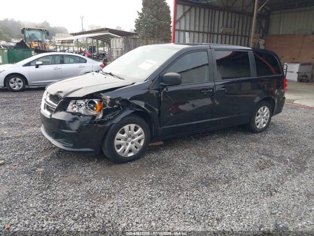 2018 DODGE GRAND CARAVAN SE 2