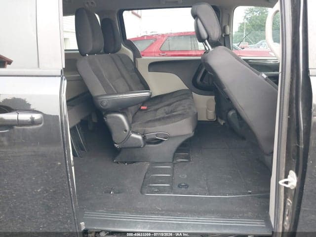 2018 DODGE GRAND CARAVAN SE 8