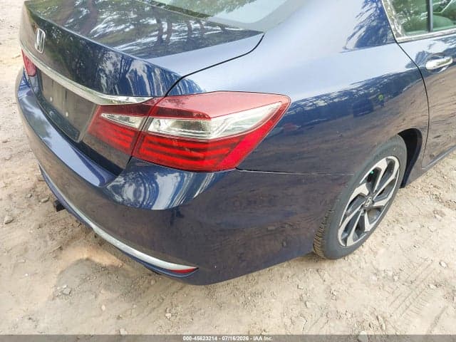 2017 HONDA ACCORD EX 6