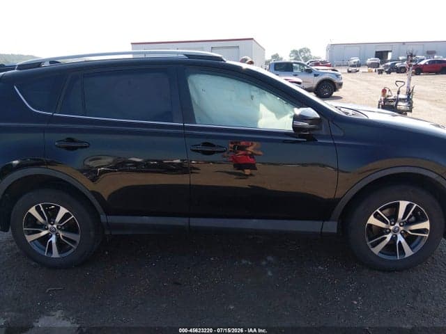 2018 TOYOTA RAV4 XLE 12