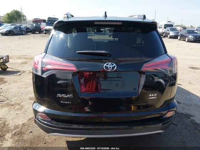 2018 TOYOTA RAV4 XLE 15