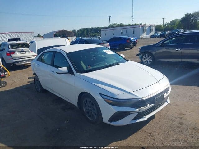 2024 HYUNDAI ELANTRA SEL 1