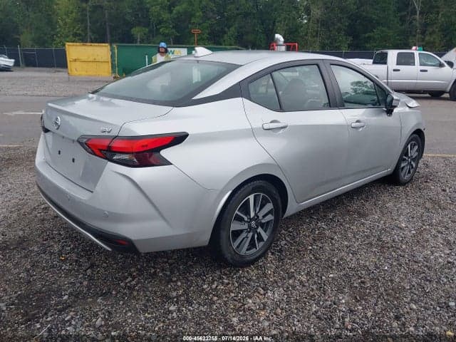 2021 NISSAN VERSA SV XTRONIC CVT 4