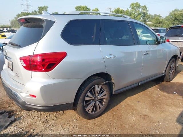 2019 NISSAN PATHFINDER SV 4