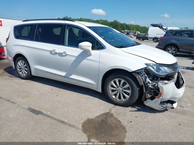 2017 CHRYSLER PACIFICA TOURING-L - 1