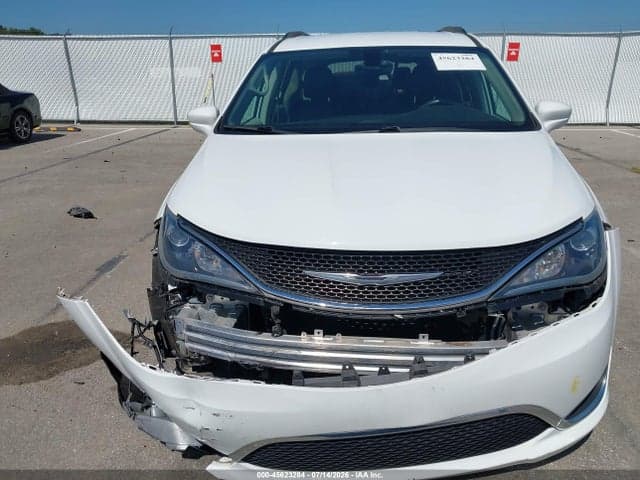 2017 CHRYSLER PACIFICA TOURING-L 12