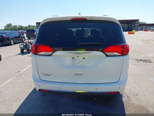 2017 CHRYSLER PACIFICA TOURING-L 16