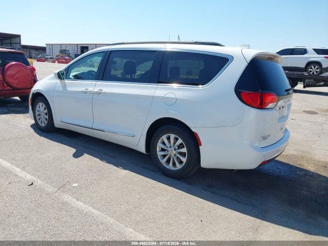 2017 CHRYSLER PACIFICA TOURING-L 3