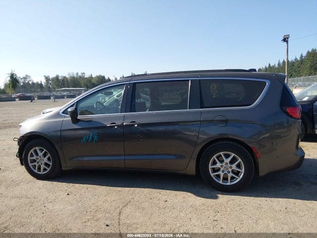 2021 CHRYSLER VOYAGER LXI 15