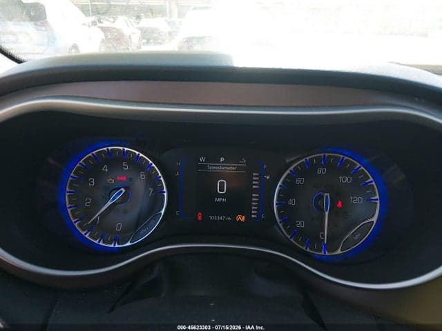 2021 CHRYSLER VOYAGER LXI 7