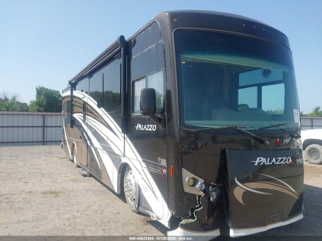 2017 FREIGHTLINER CHASSIS XC