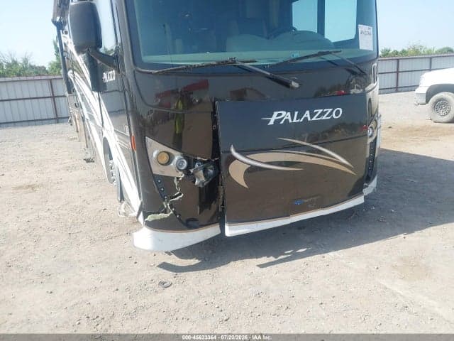 2017 FREIGHTLINER CHASSIS XC 6